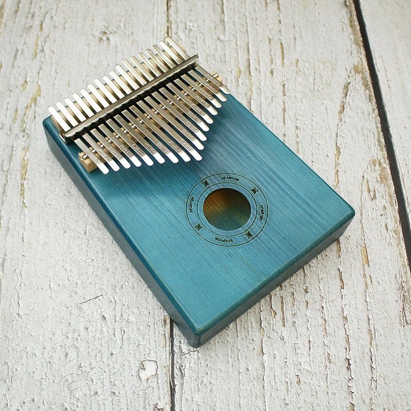 Simple Relaxing Gift 17 Key Pine Wood Kalimba Thumb Piano - Relaxation Studio